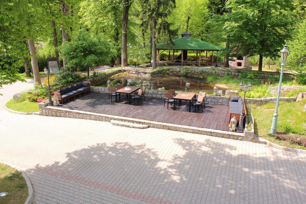Hotel Szrenicowy Dwor Szklarska Poręba Buitenkant foto