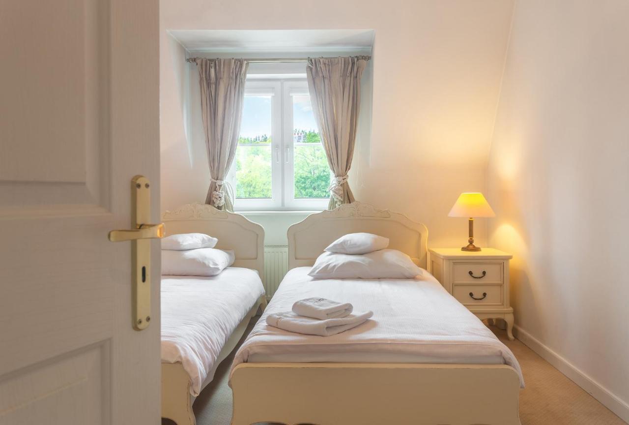 Hotel Szrenicowy Dwor Szklarska Poręba Buitenkant foto